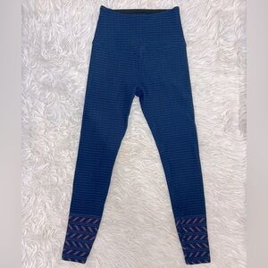 Beyond Yoga Desert Border High Waisted Leggings Outlaw Navy Stripe Size Small‎